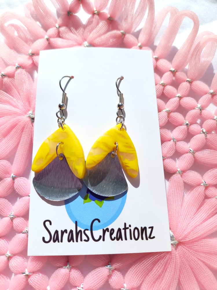 Yellow Marbled Botanical Drop Silver Earrings | Marbled Collection