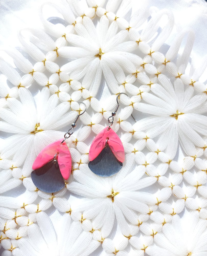 Pink Marbled Botanical Drop Silver Earrings | Marbled Collection
