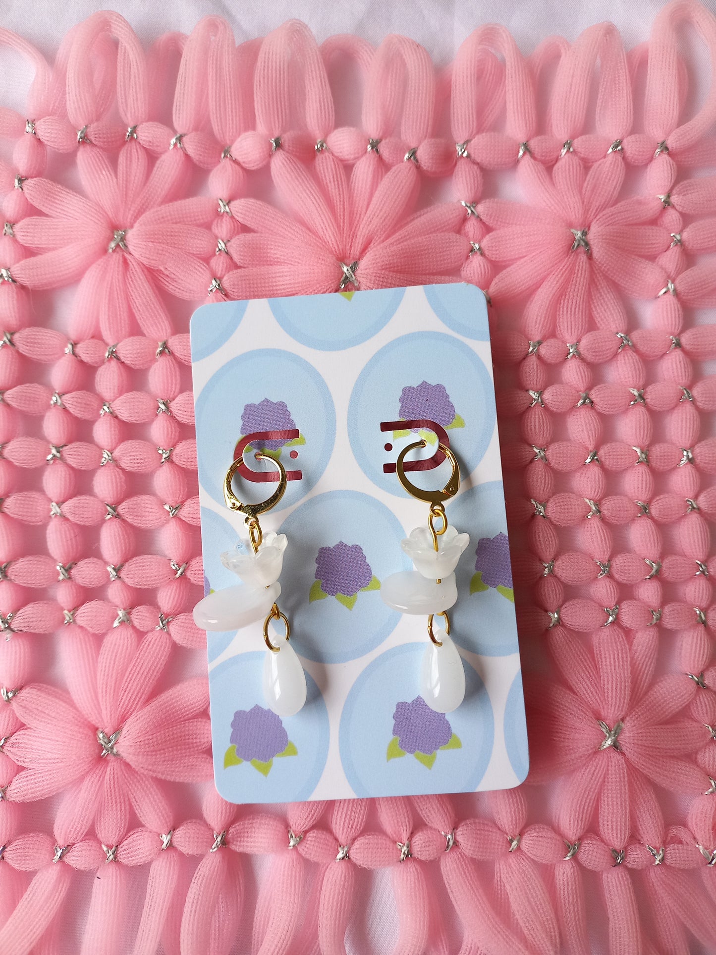 White Floral Teardrop Huggie Earrings | One of a Kind