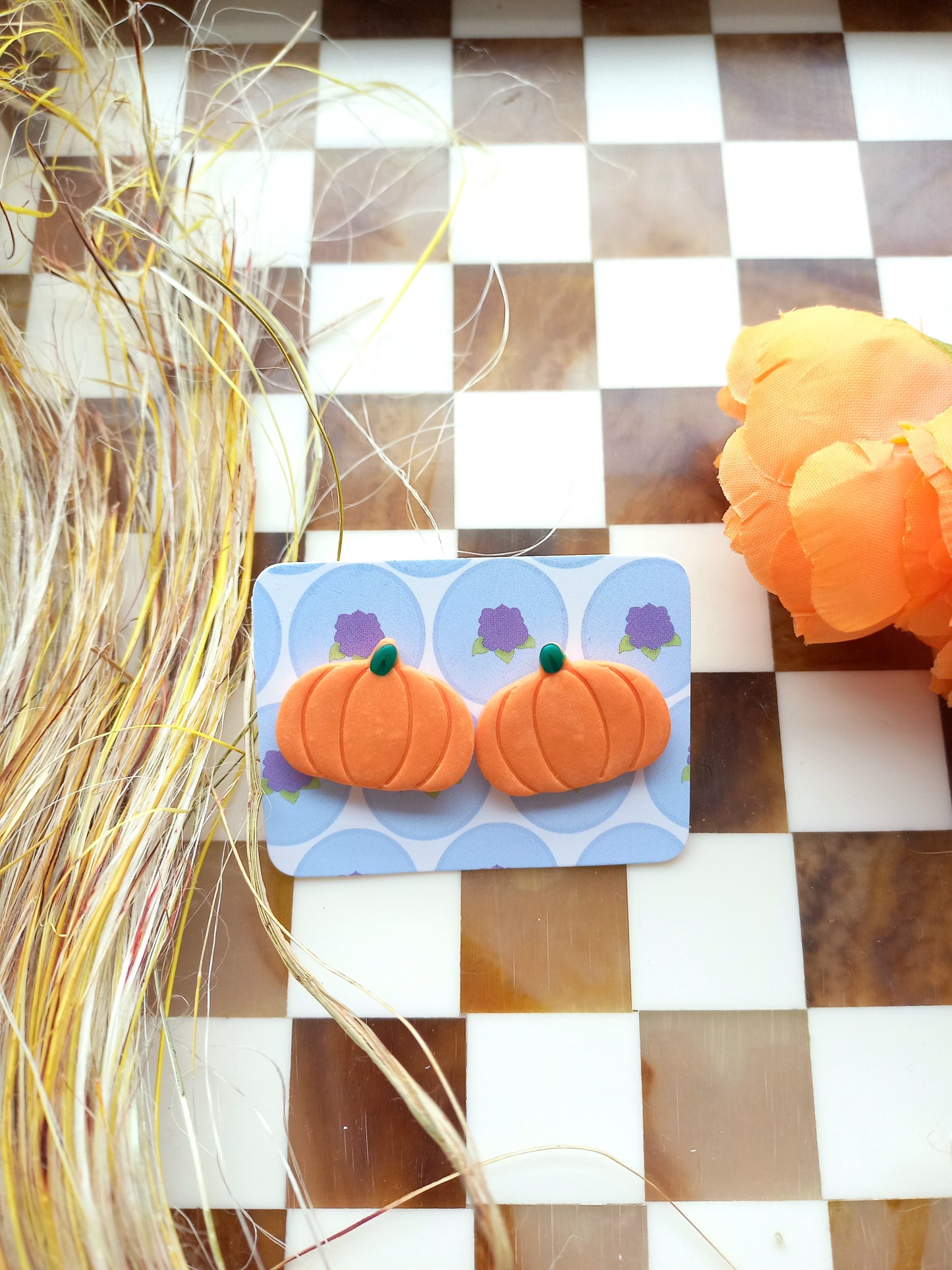 Big Pumpkin Studs