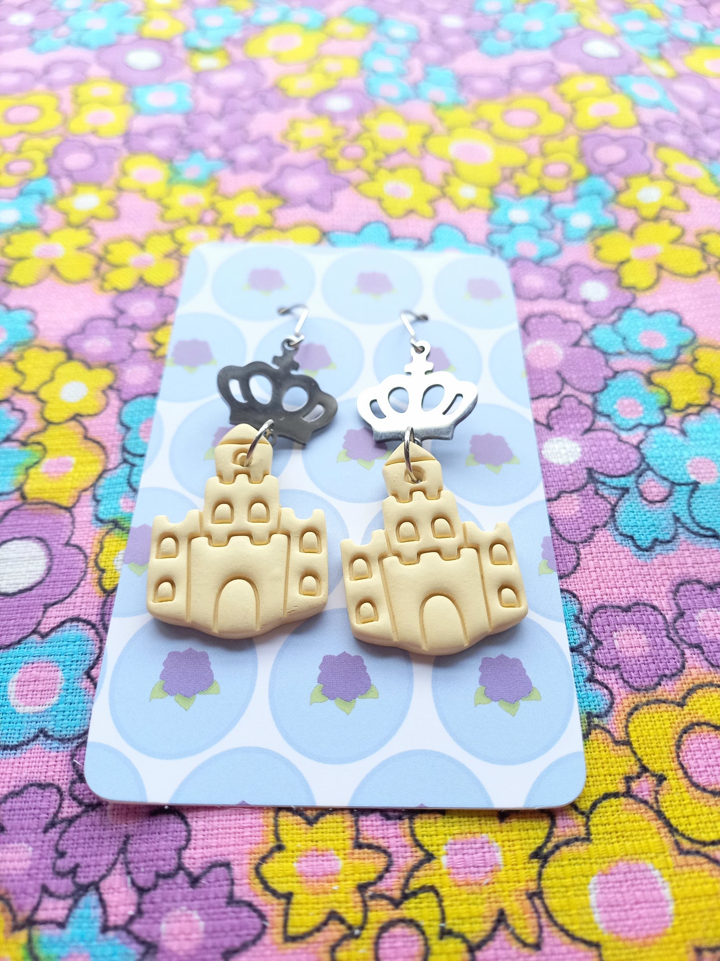 Queen of Sandcastles Earrings | Taylor Inspired
