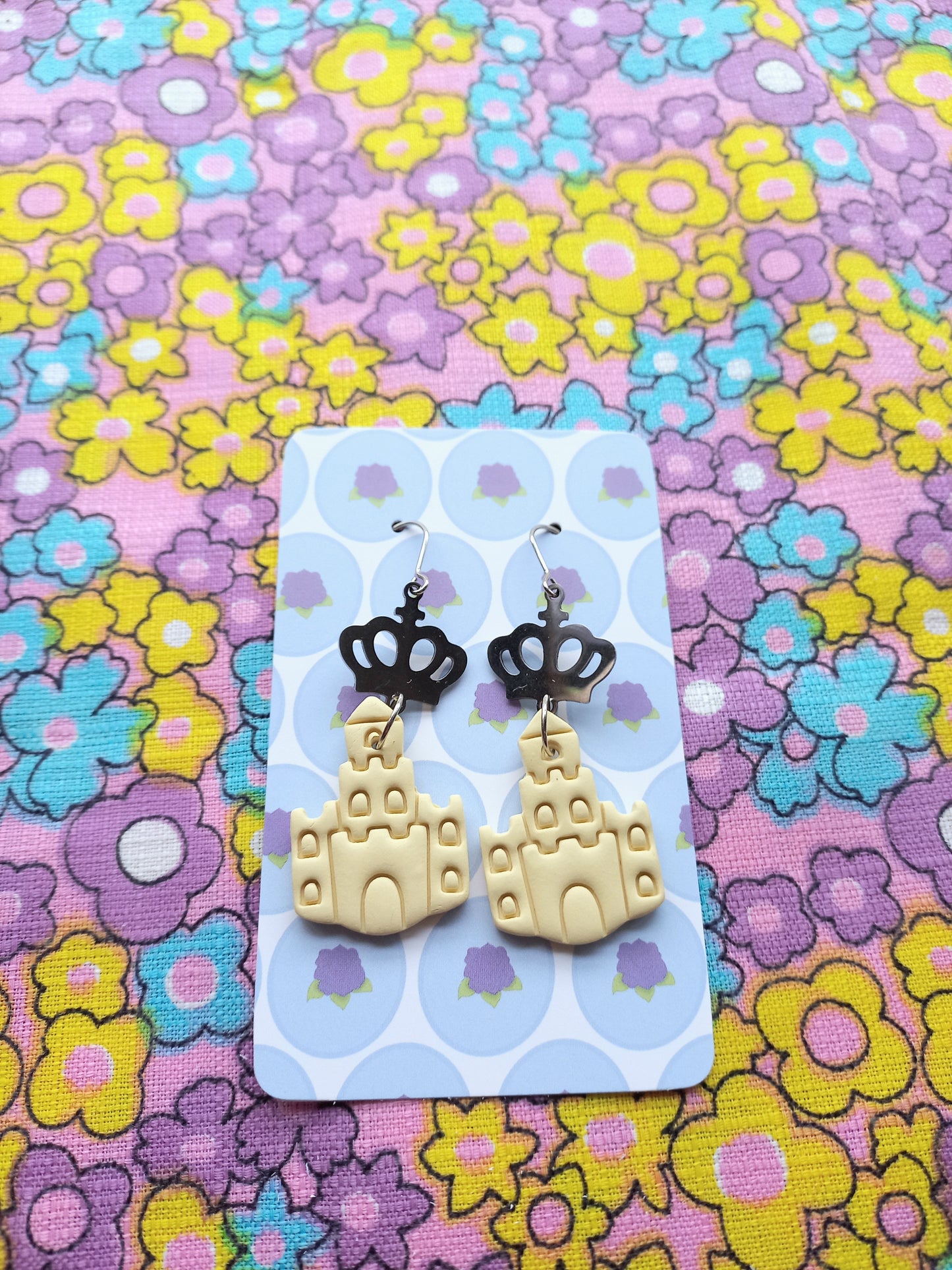Queen of Sandcastles Earrings | Taylor Inspired