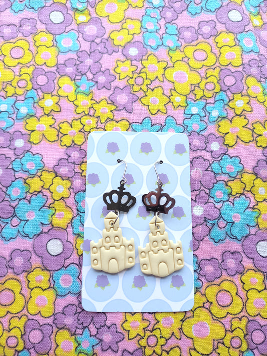 Queen of Sandcastles Earrings | Taylor Inspired