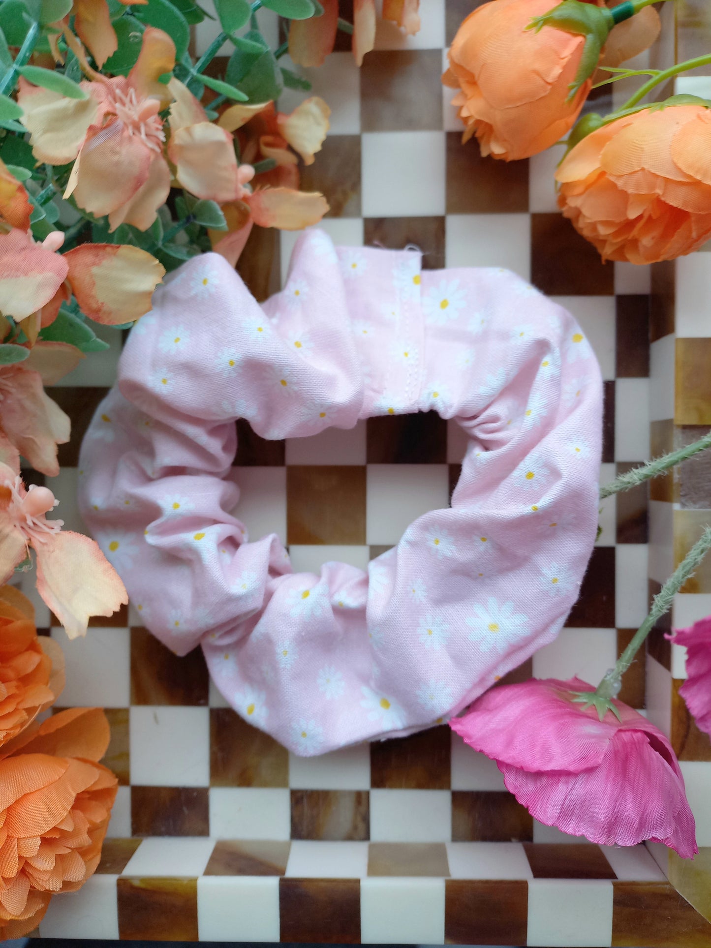 Pink Daisy Scrunchies