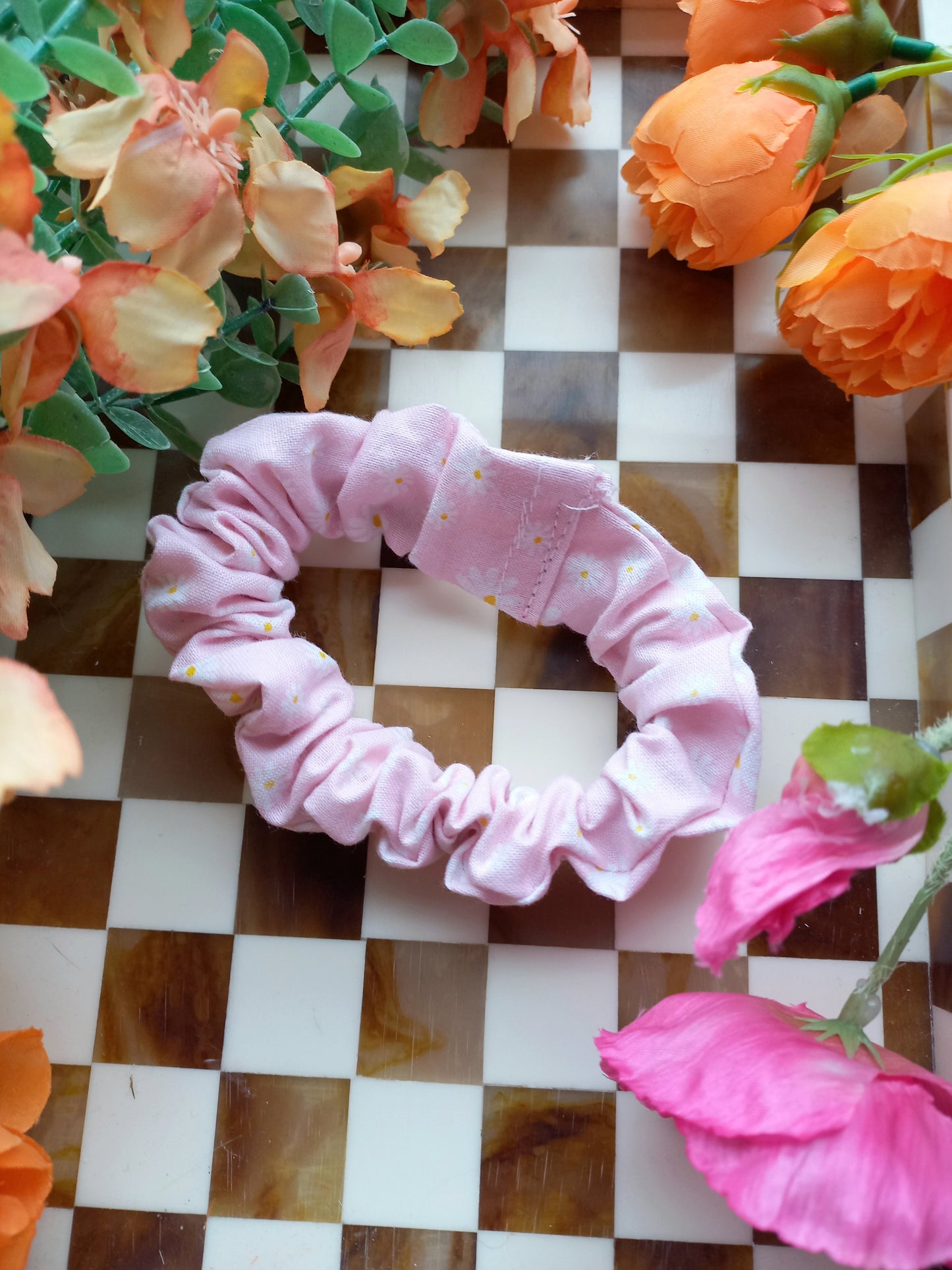 Pink Daisy Scrunchies