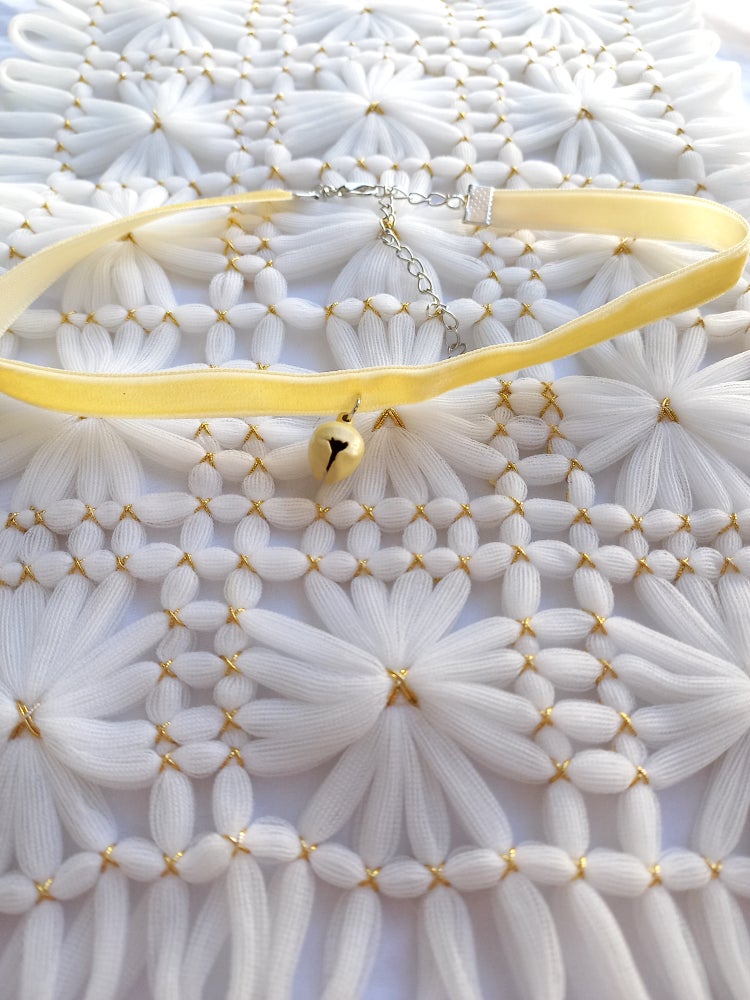 Yellow Bell Choker