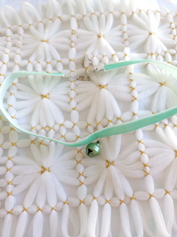 Green Bell Choker