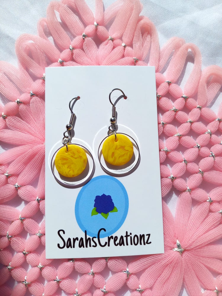 Yellow Marbled Round Silver Earrings | Marbled Collection